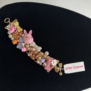 Betsey Johnson Baby Cakes Bunny Bracelet a Whimsical Bracelet NWT